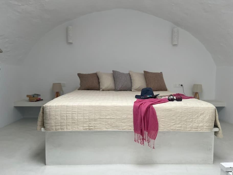 Family Holiday home Emporio (Santorini)